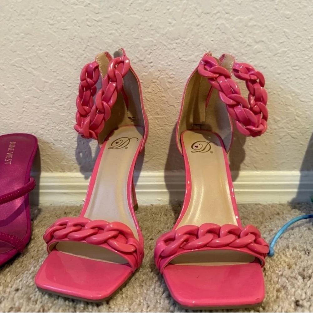 Delicious Vibrant Pink Chain Heels